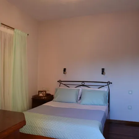 Epavlis Nadine Corfu Villa Gouvia
