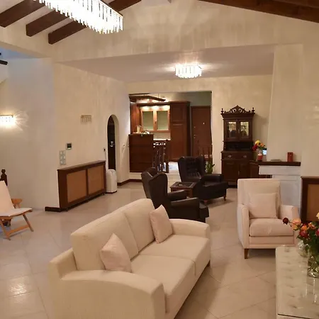 Epavlis Nadine Corfu Villa Gouviá