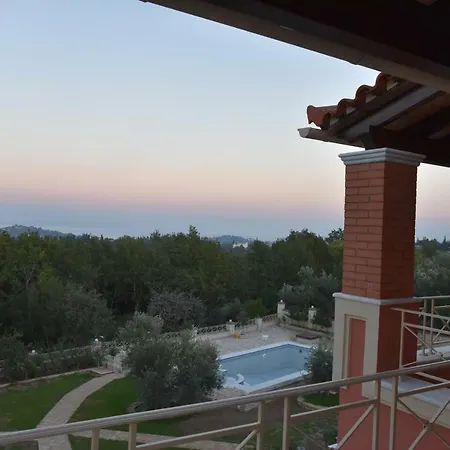 Villa Epavlis Nadine Corfu *