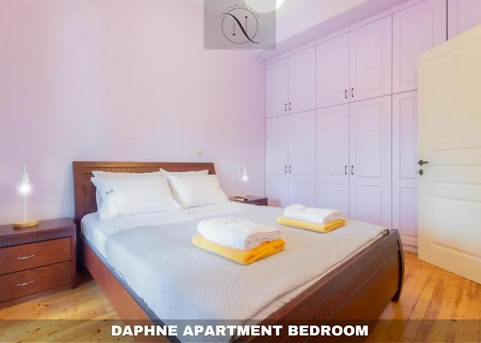 Epavlis Nadine Corfu شقة
