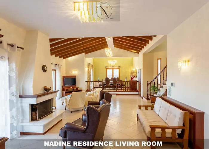 Epavlis Nadine Corfu * Gouvia