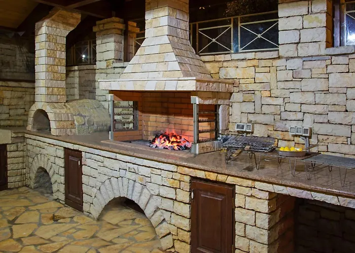 Epavlis Nadine Corfu *